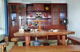 J9集团官网钢材有限公司恬静办公室